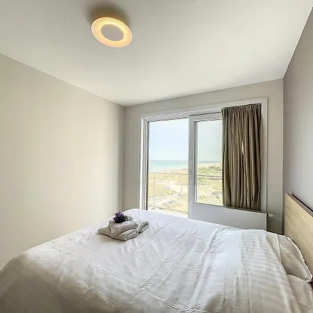 Flat Sunset - Amazing Seaview